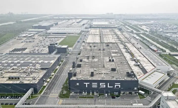 Cina gigafactory tesla a shanghai raggiunge traguardo di 3 mln auto prodotte