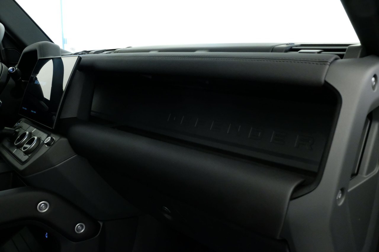 1000007574 n Uq Wi DMQ63d5z4 DY