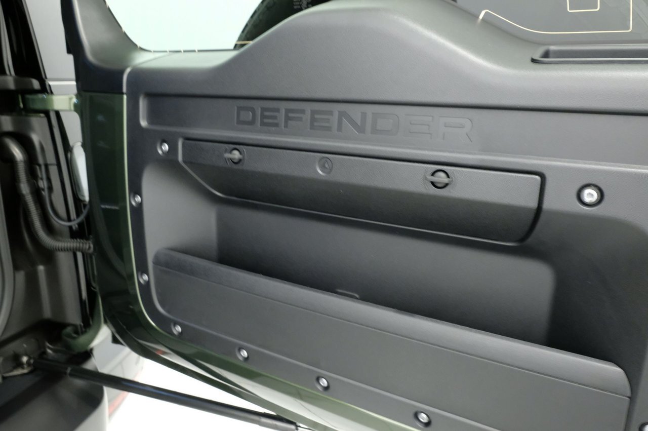 1000011620 d87sw1 AV7 X Mz F3 RJ