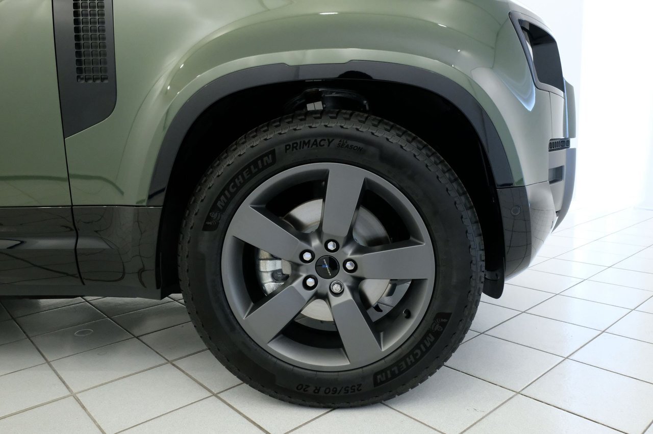 1000011620 xv J7 YET Lwnby F4o Z