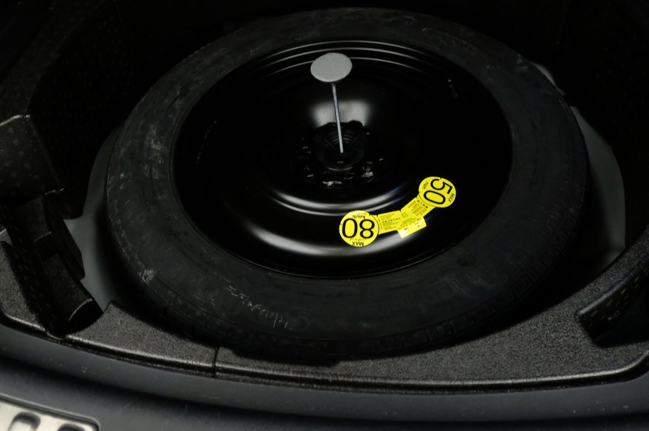 1000021885 Dm JM Xyd Vz51 D Zc TC