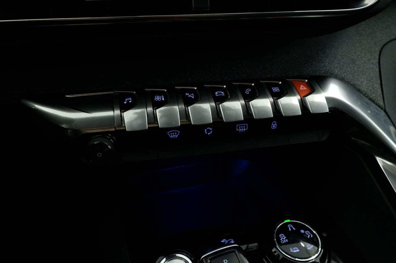 1000022244 Inl OL3a J Lyqy8jv R