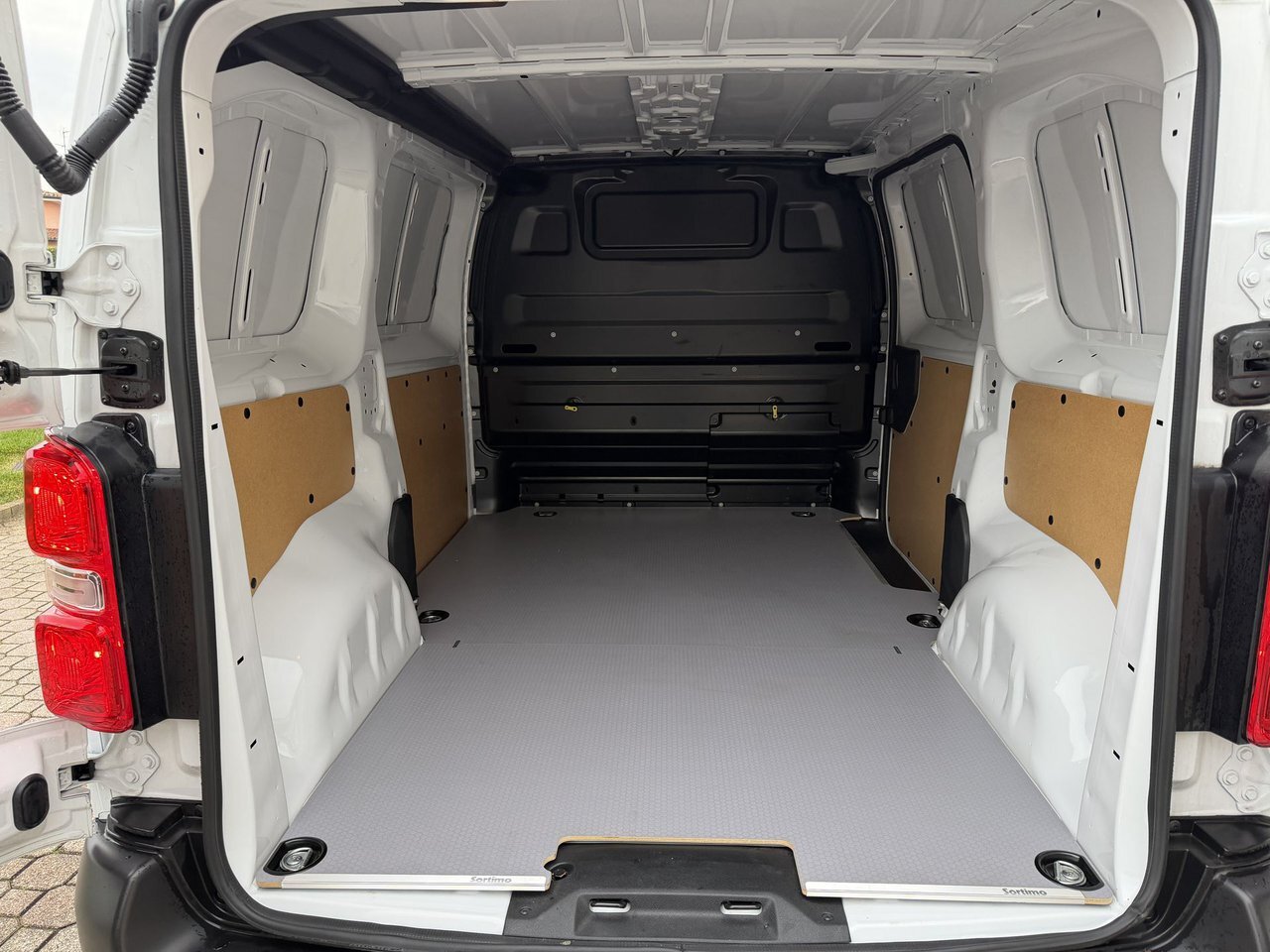 1000026721 7 Ahk Fu4 AYHV Vb9 RQ