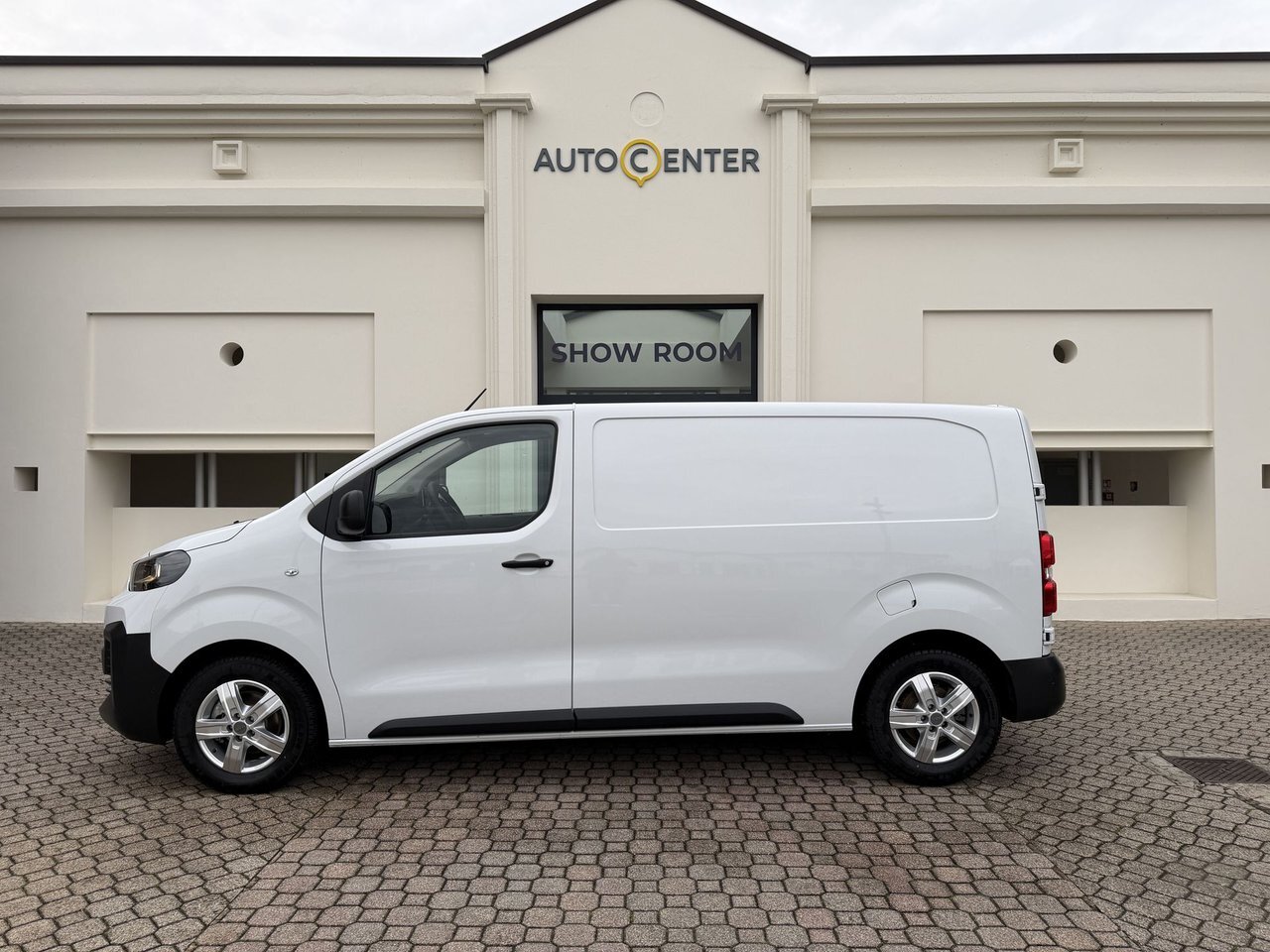 1000026721 h H4gf M33lr BYH Sg0