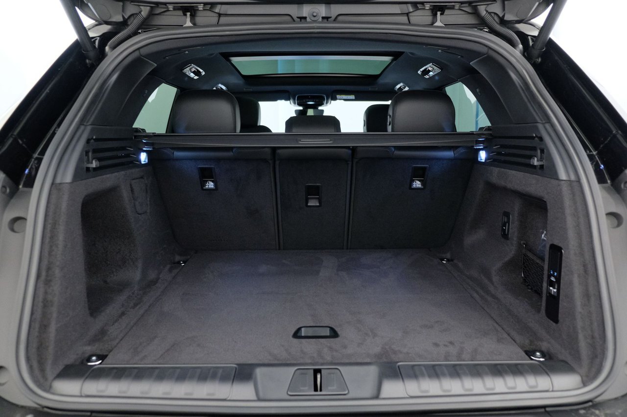 1000038781 m Fsg Br0 JCUN Liyt9