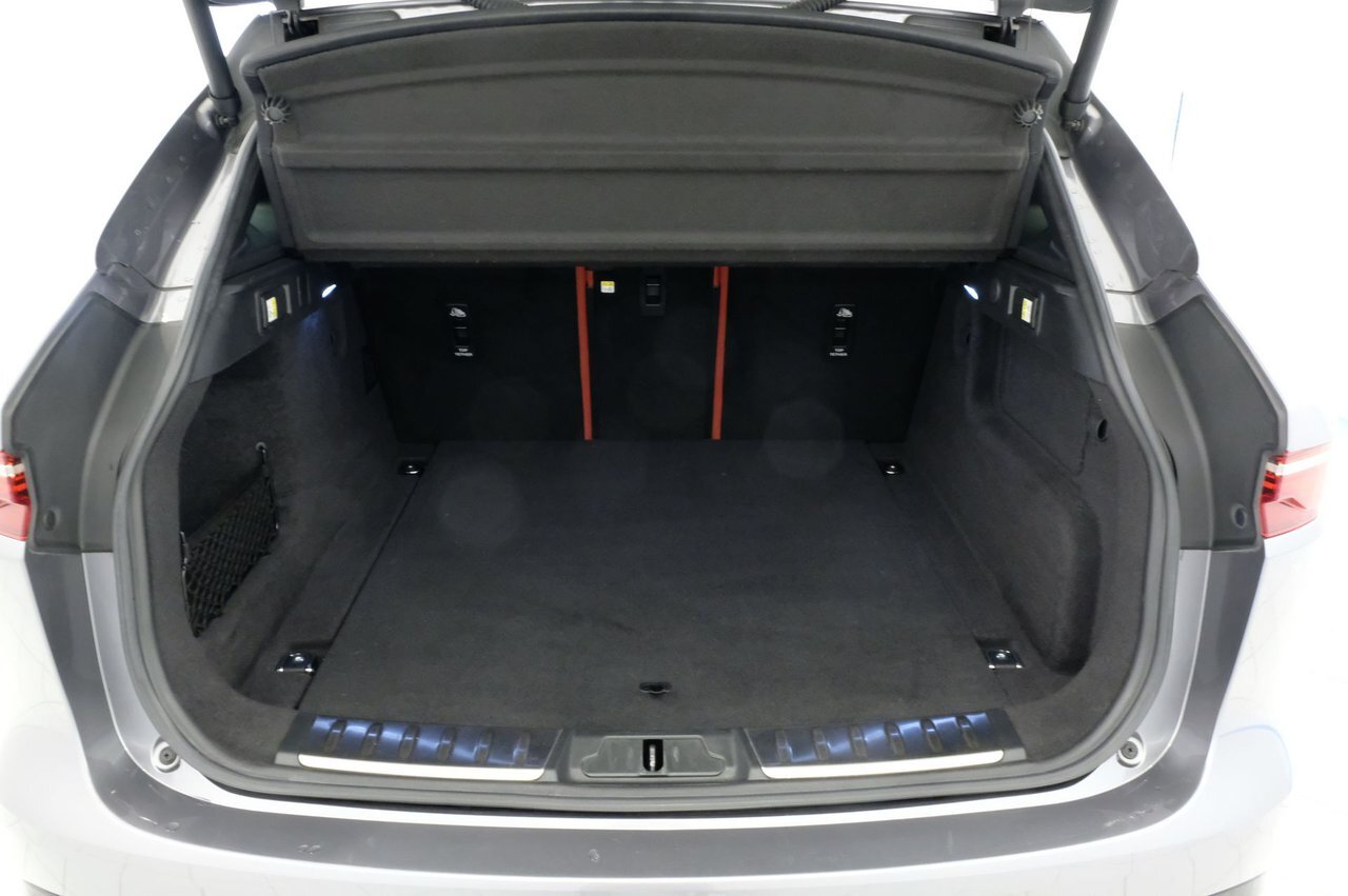 1000044853 Vs M Iu Eu Pxo Qlg Sy Z