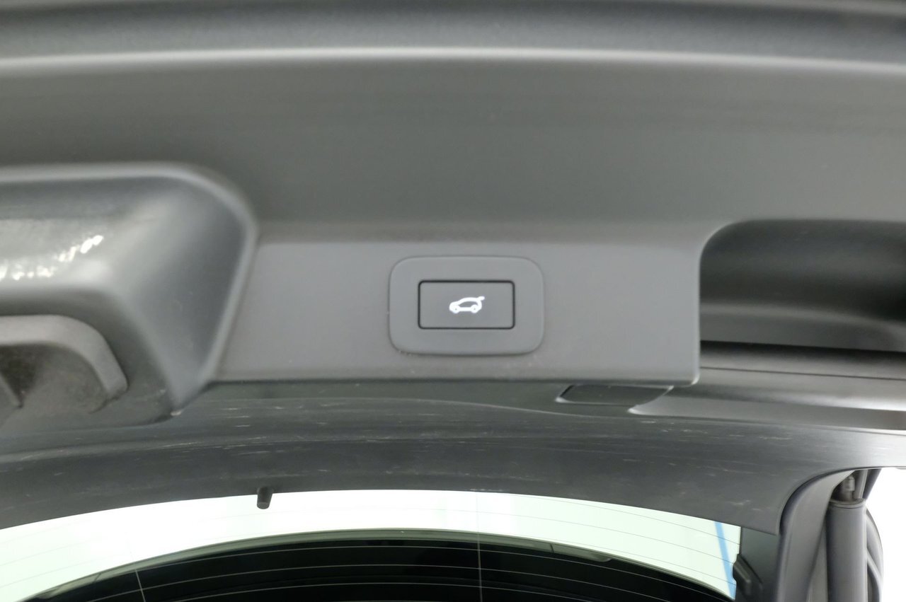 1000044853 s M67z L Ce B Es Yp6 Ia