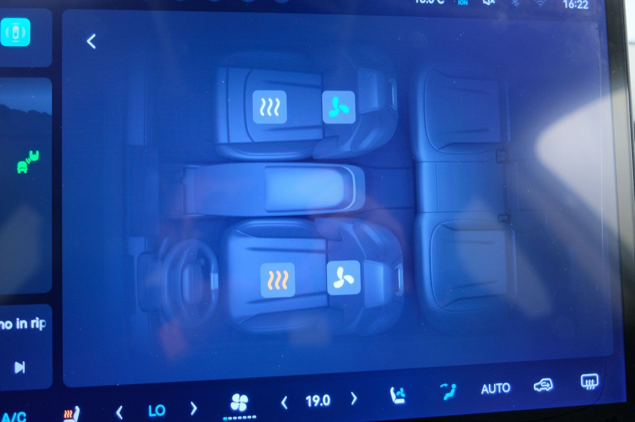 1000728011 f E31aob Qx Y5 TVV4 J