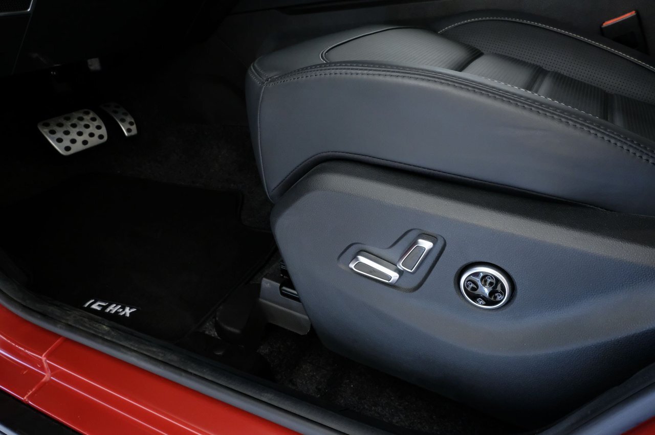 10037312 X Pga Y6j Wh Alqn6 W4