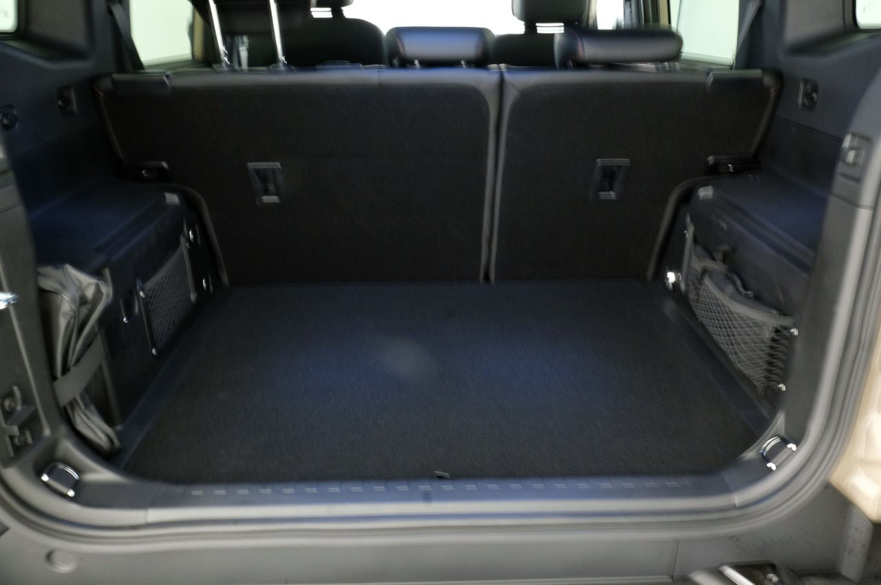 10063840 nqj MB Tvp03h PJC Ep