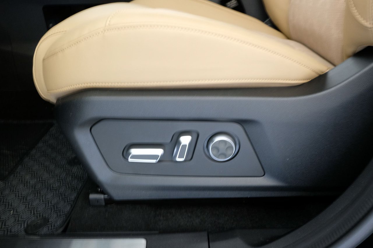 10063983 Wee Fcz ND Ku7 Zw Abb