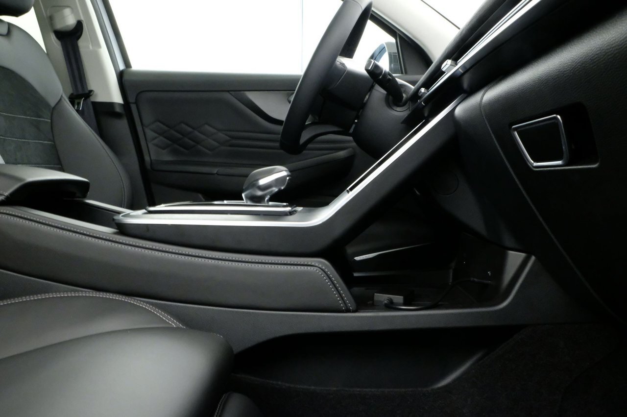 10241211 y BMF7 Wy K4 XP1 Oib N