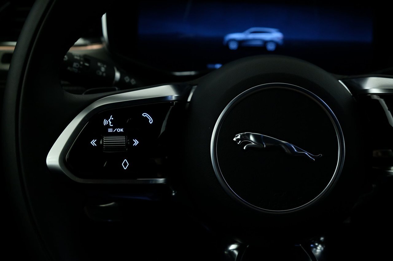 10588901 x QPY Gja8a Dv3 Nro U