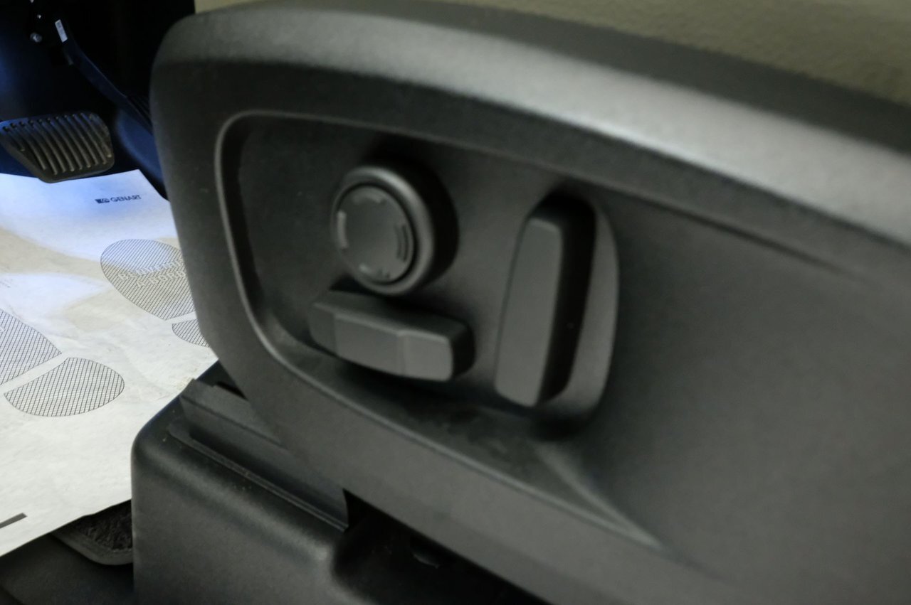 10710834 m69evcbm Q42 Iw Ud Z