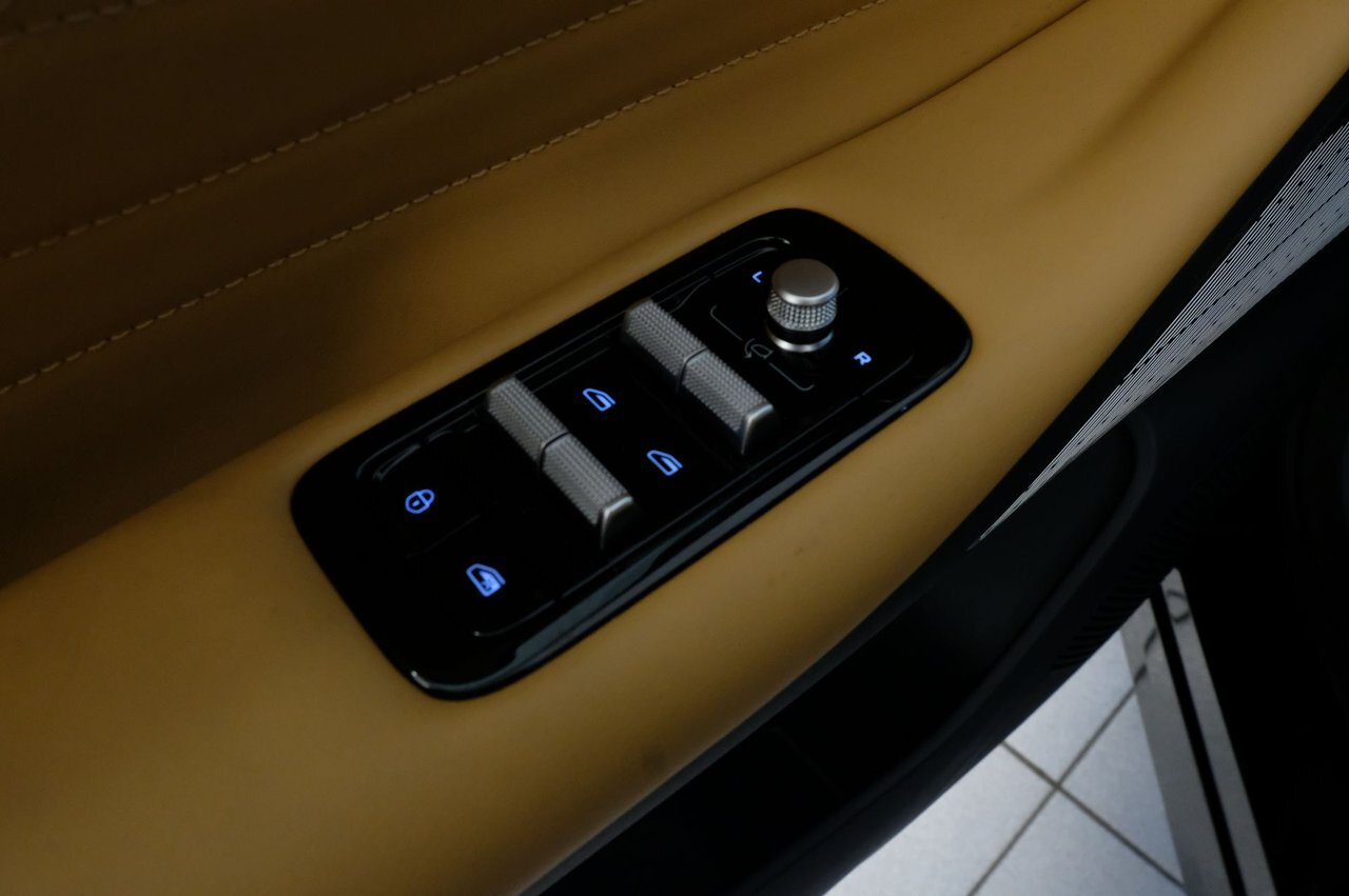 10711240 FA2q J Cdt Iw2t8 MSU