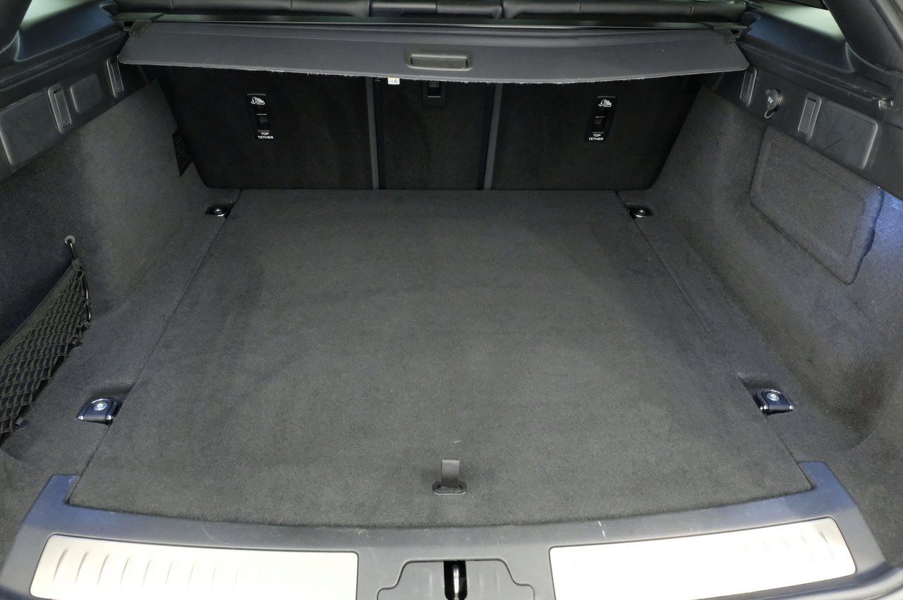 10722135 vnqf Cn Ab UGAP Kziy