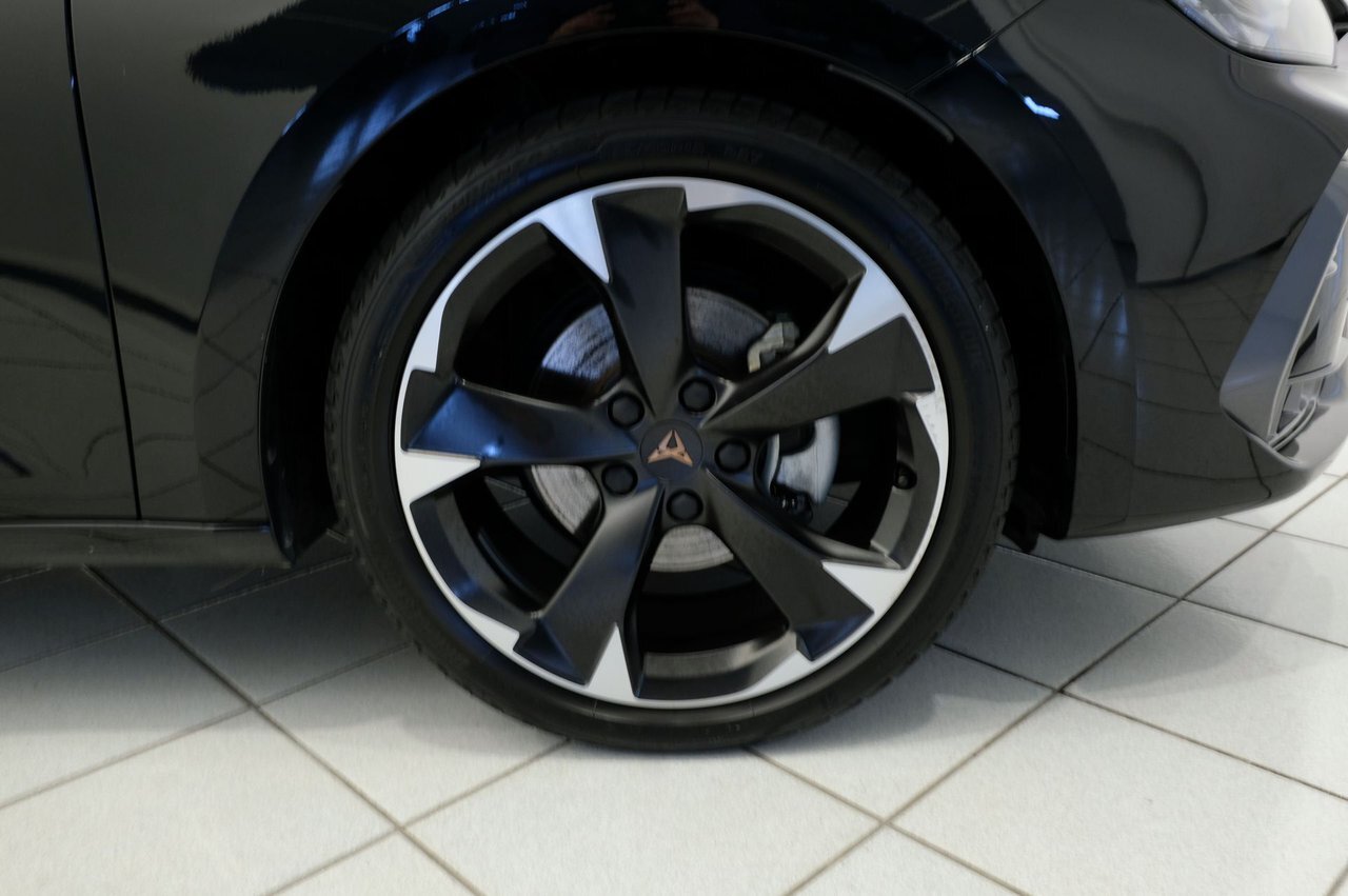 10733997 m4j9q Qoo8rton Yx0