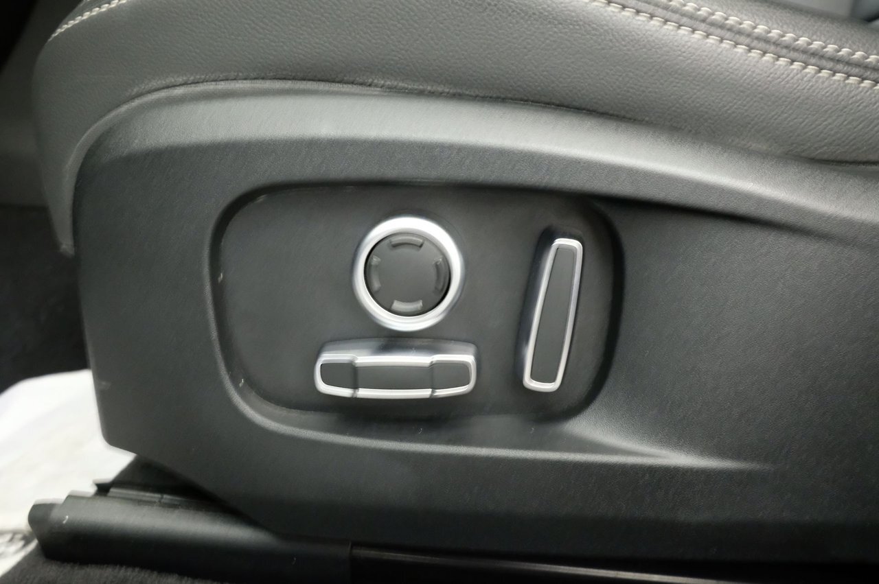 10734557 u Ttb G Aa Em By Tj UYP