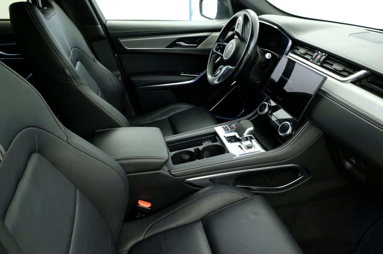 10734557 zm LP7xv0vbp R Rr Ug