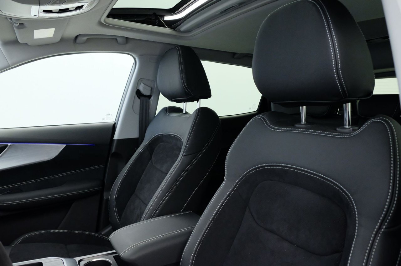 10734686 C1m L8pb V2 Me Hc Pn5