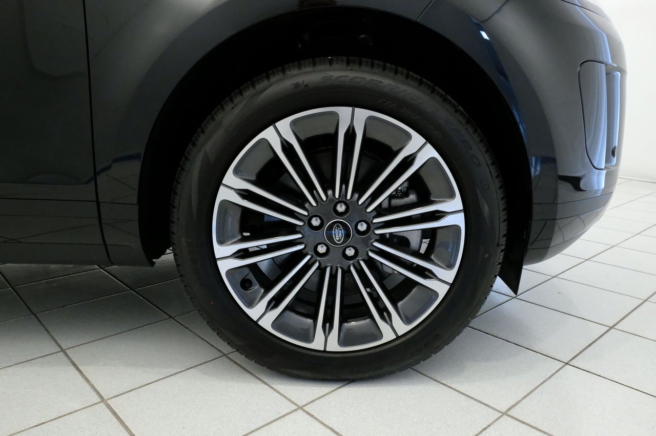 10738625 r PH8 H Kyw0qsq Q Sui