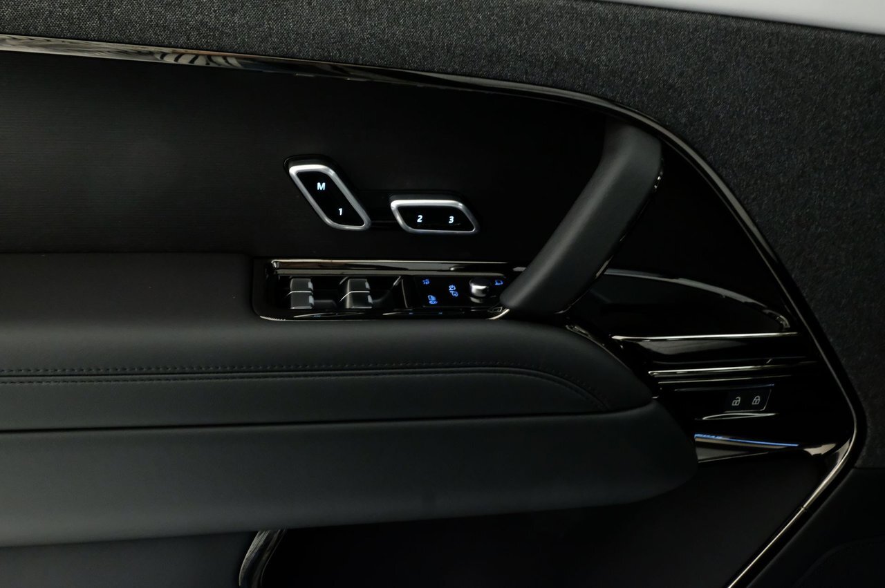 10877293 t Sh GU Sa C56r5v OCE