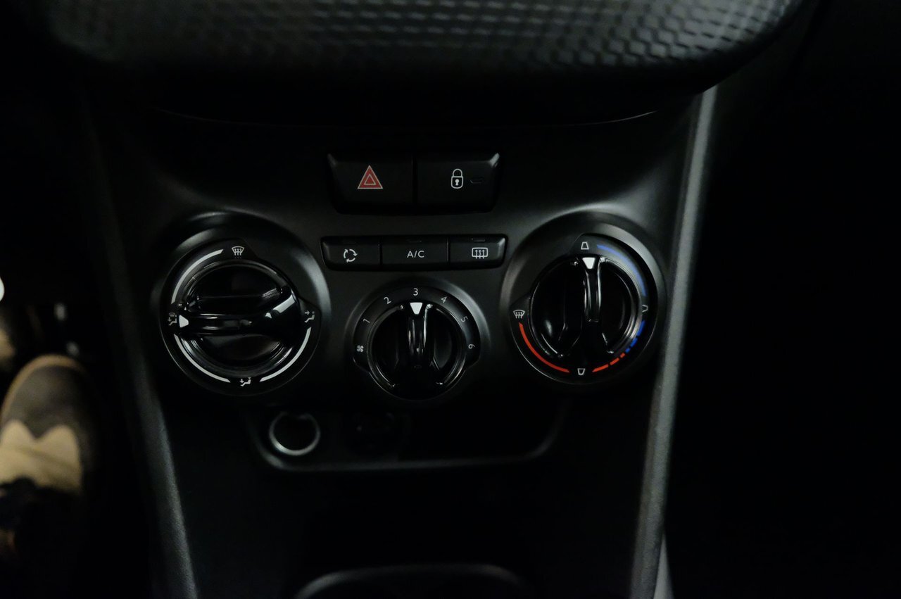 7371774 Y5 P1z Etbxig UB9 AF