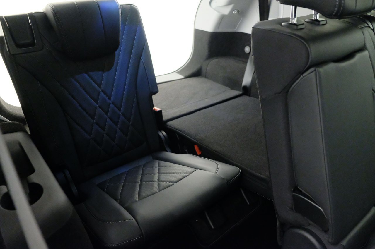 7640083 LAMLBWPT Ys U8 J4aj