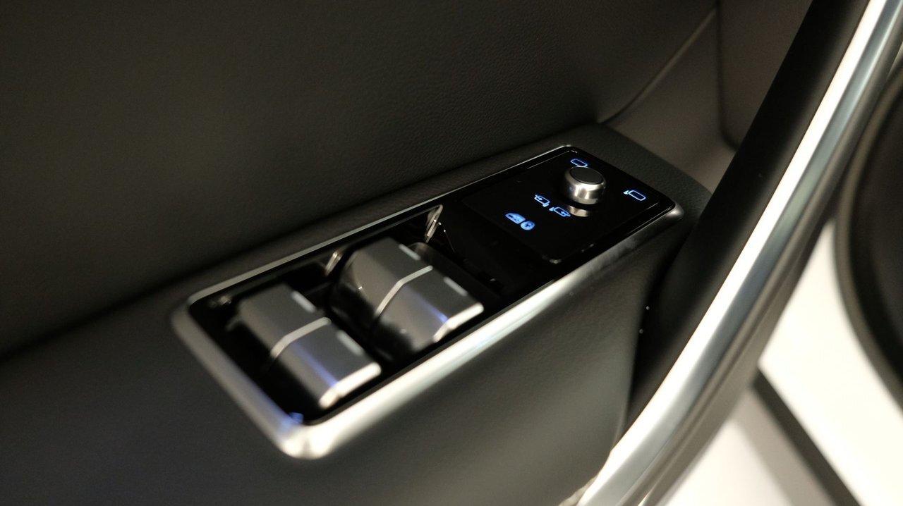 7883512 p V5 Lciyq AZ Wf Tcje