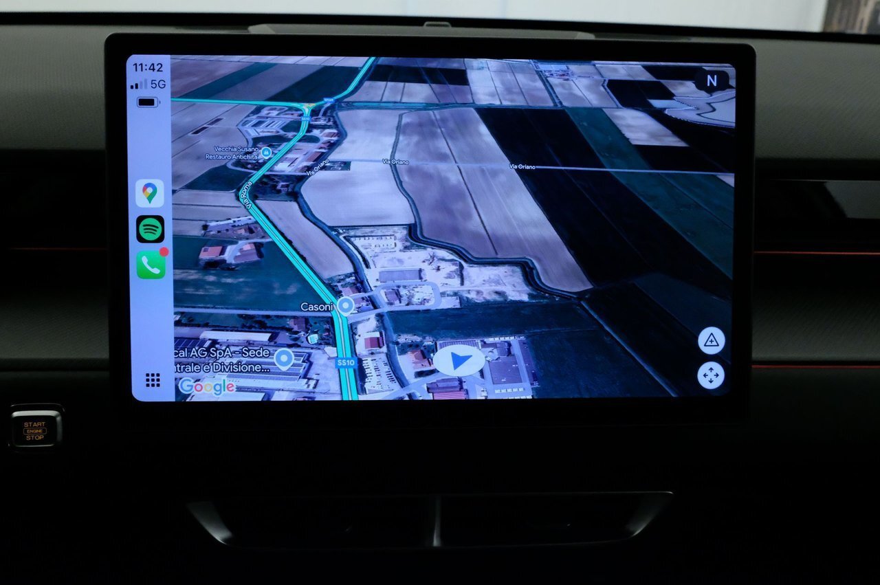 8829611 UA Xv Bt Du L2zj Vl0f