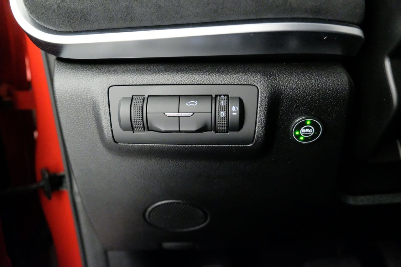 9077325 W Ckeos FQ Dugm8x A7