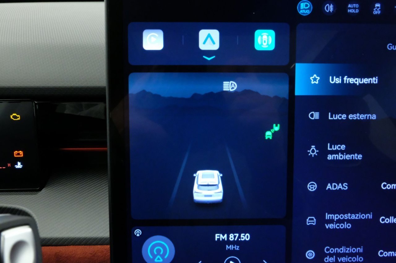 9387457 m655 Uh IASO0ypwws