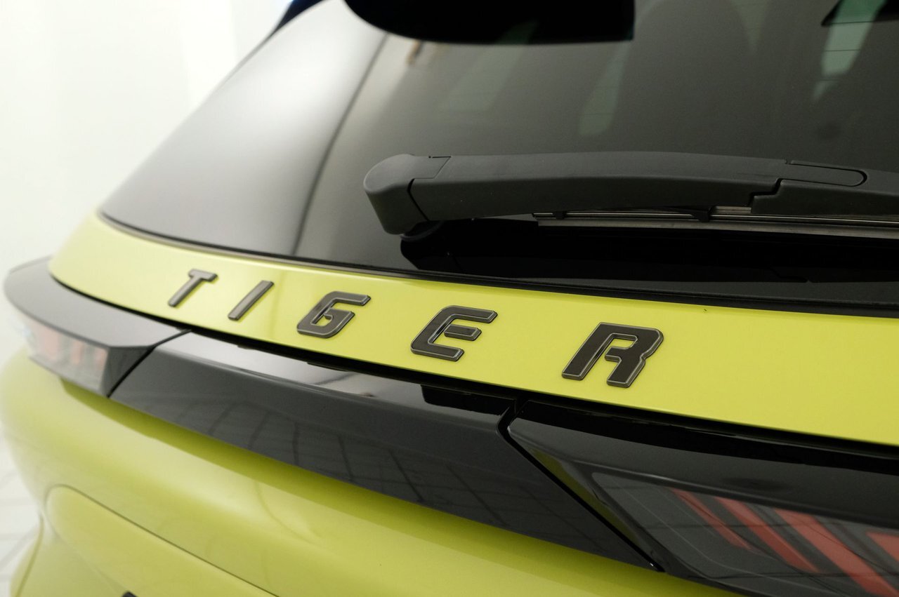 9528094 2z18 Dfxo R5v Z Um2k