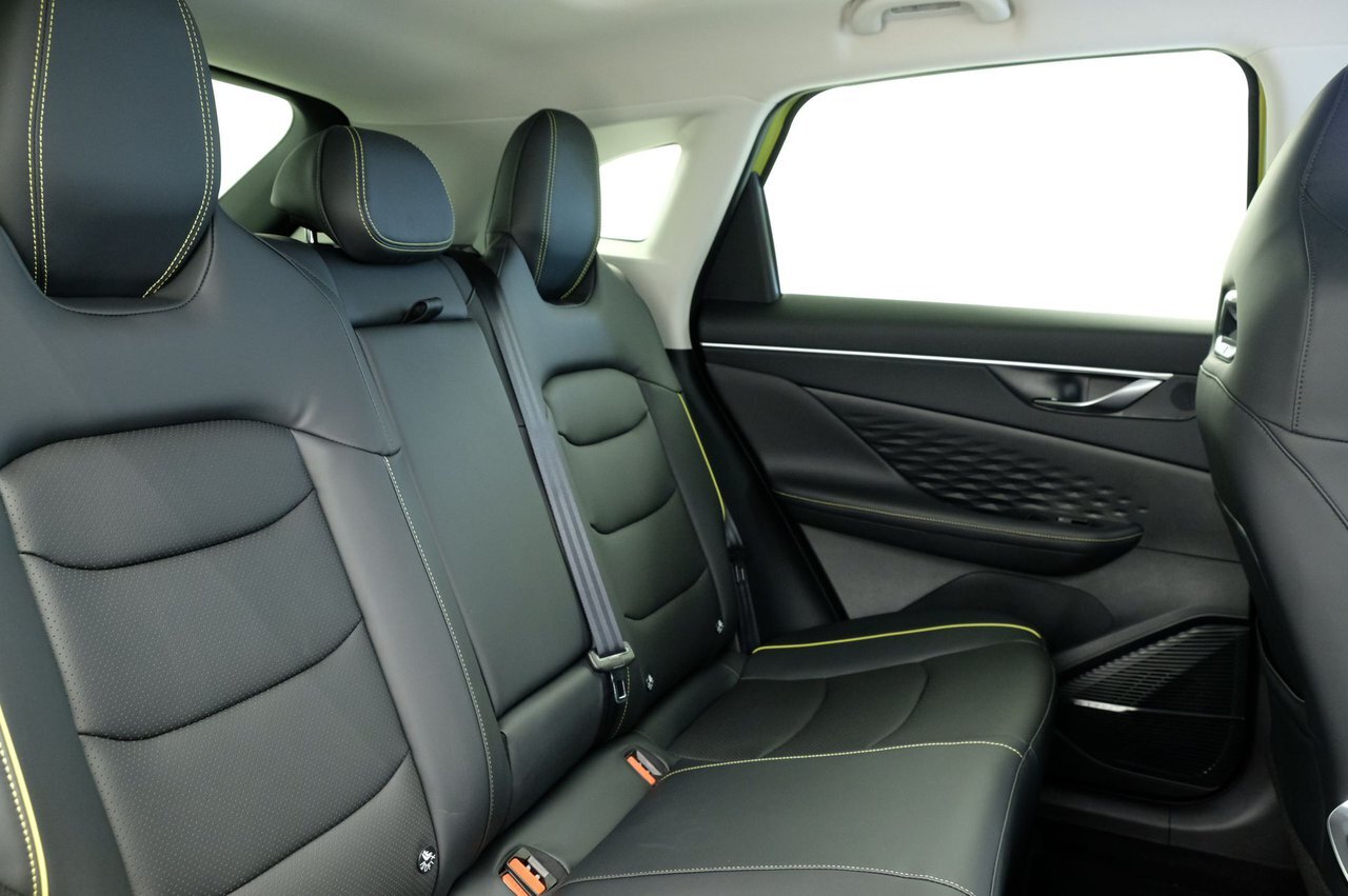 9528094 eppk B1 Ev La JTOM Yt