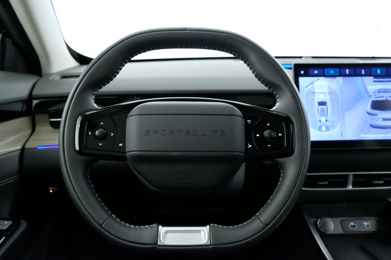 9684077 s IE Bhye2 E Yvv9e2u