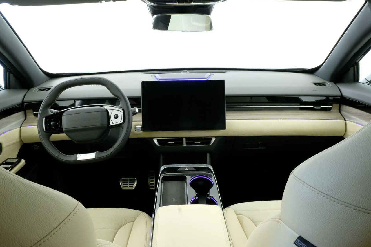 9935050 8 LF4 M Wm XWIK Uq Il3