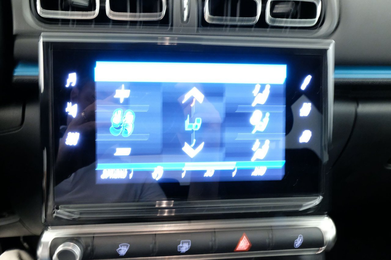 9945935 709 JJS Pqz HGZ9g89