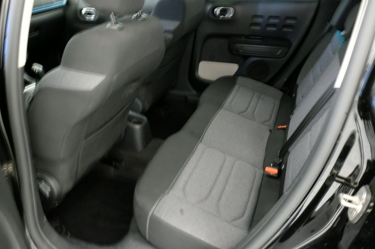 9945935 J0d N4 F7 Qry2b S4bz